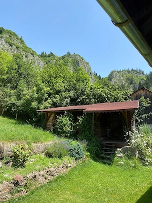 Vand vila,casa-vacanta, Dambovicioara-Arges, situata la 200 km de Bucuresti, teren 10 000 mp - imagine 16