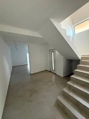 Constructie noua. Zona Buna. Disponibila imediat! - imagine 3