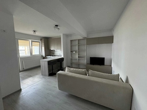 Apartament Modern, Parcare Inclusă | La Doar 5 Min. de Metrou Berceni - imagine 2