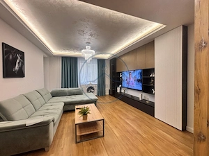 Apartament premium | 87 mp + terasă 28 mp închisă și încălzită | Parcare inclusă - imagine 2