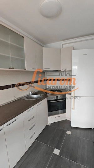 Apartament luminos 3 camere,Parter, parcare,Râșnov, Cartier Covaciu - imagine 12