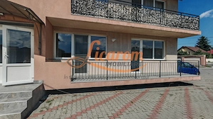 Apartament luminos 3 camere,Parter, parcare,Râșnov, Cartier Covaciu