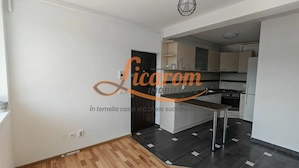 Apartament luminos 3 camere,Parter, parcare,Râșnov, Cartier Covaciu - imagine 16
