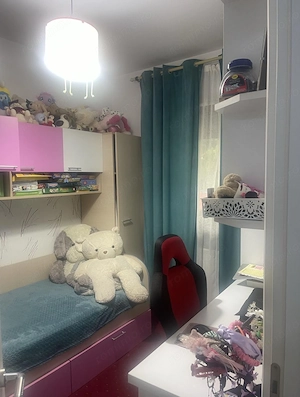 Apartament 3 camere  Voluntari  loc parcare - imagine 2