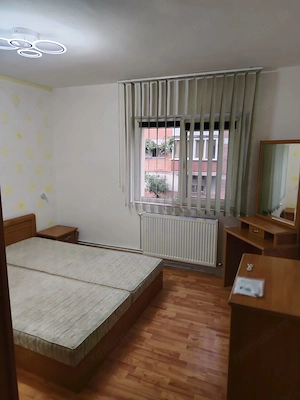 Apartament 3 camere de închiriat  - imagine 2
