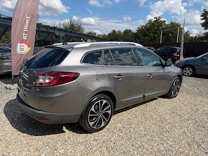Renault Megane - BOSE - An05.2015 - Motor 1.5DCi - Navigatie - Climatronic - imagine 8