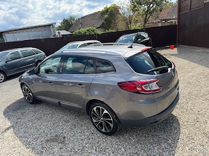 Renault Megane - BOSE - An05.2015 - Motor 1.5DCi - Navigatie - Climatronic - imagine 14