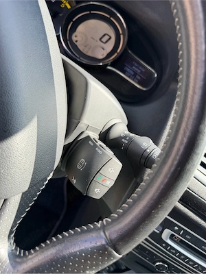 Renault Megane - BOSE - An05.2015 - Motor 1.5DCi - Navigatie - Climatronic - imagine 17