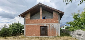 Casa intabulata 250 mp suprafata desfasurata, teren 730 mp, Sanpetru. - imagine 4