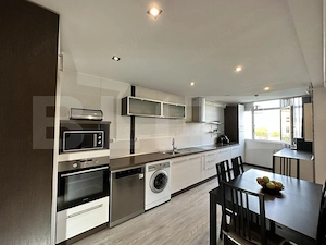 Apartament 2 camere, zona Europa, cu parcare, 75mp, decomandat - imagine 3