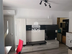 2 CAMERE, MOBILAT SI UTILAT LANGA PIATA DOINA, SAGULUI! - imagine 7