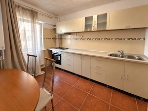 3 camere | Bd. Tomis | Prima închiriere | Mobilare după preferințele chiriașului - imagine 3