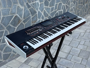 Vând Korg Pa 4 x 76  - imagine 2