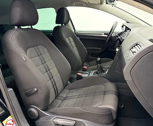 Volkswagen Golf 1.6 TDI DPF Exclusive - imagine 15