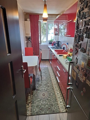 Vand apartament 4 camere Brasov - imagine 8