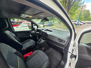 renaul kangoo maxi