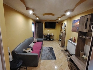 inchiriez apartament 2 camere cu balcon mare - imagine 4
