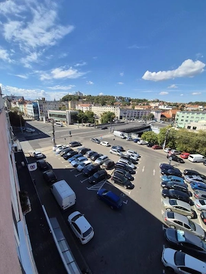 Apartament de inchiriat, 3 camere, renovat, zona Piata Mihai Viteazu - imagine 11