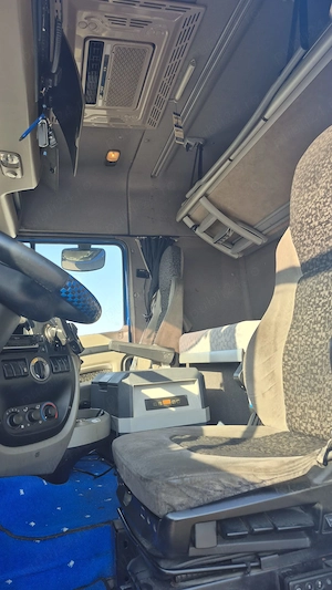 DAF XF105.410 autocamion cu remorcă tandem  gata de muncă - imagine 6