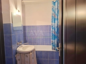 Apartament 2 camere semidecomandat, zona Narcisa - imagine 9