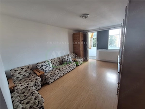 Apartament 2 camere decomandat zona Narcisa