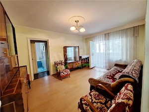 Apartament cu 3 camere, 55 mp utili  | Etaj 1, balcon si beci– Zona Mioritei