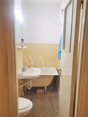 Apartament 2 camere semidecomandat, zona Stadionului - imagine 7