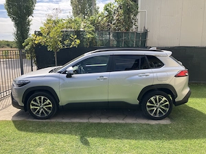 Toyota Corolla Cross 1.8 Dynamic hybrid 145 cb - imagine 2