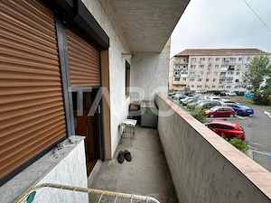 Apartament decomandat de vanzare 2 camere etaj 1 Calea Dumbravii - imagine 11