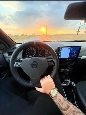 Opel Astra H GTC - imagine 5