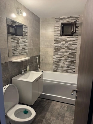 ZONA SPITALULUI- 2 CAMERE , RENOVAT, CENTRALA GAZ - imagine 3