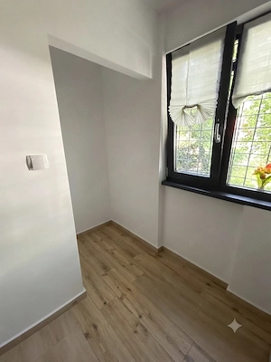 Spațiu cu destinație multiplă (Birou   Cabinete Notariale, Avocatură Medic. Parter cu Extindere - imagine 4