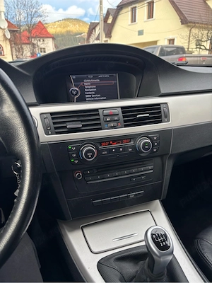 bmw e91 2.0d  - imagine 4