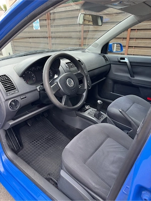 Volkswagen Polo 2006 euro 4 1.2 benzina 180.000 km stare foarte buna - imagine 5