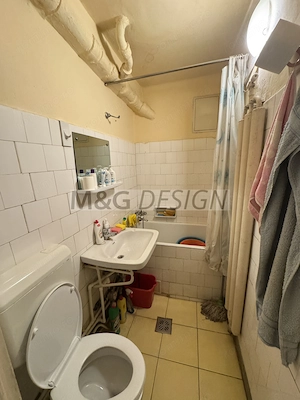 2 camere etaj 1 zona Complex langa Facultatea de Drept - imagine 6