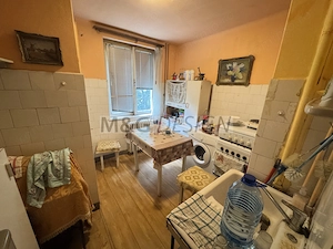 2 camere etaj 1 zona Complex langa Facultatea de Drept - imagine 5