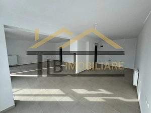 Spatiu comercial, 60 mp, Zona Maurer