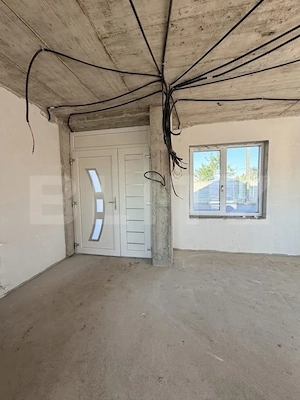 Casa individuala, 109 mp, 350 mp teren, zona Sanandrei - imagine 2