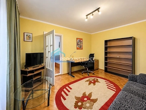 Apartament cu 2 camere de inchiriat in zona Unirii | Etaj 2 | 360 EUR - imagine 3