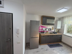 Inchiriez apartament 2 camere zona Ultracentral - imagine 3