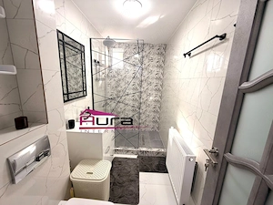 Inchiriez apartament 2 camere zona Ultracentral - imagine 16