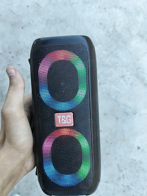 Boxa T&G în stare bună