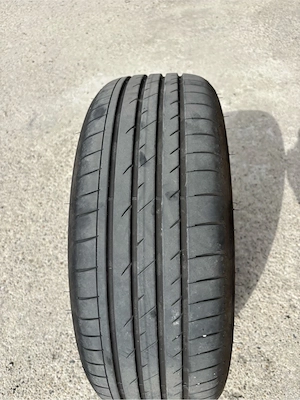 anvelope vara laufenn set 4 buc 195/55 R16 DOT0826