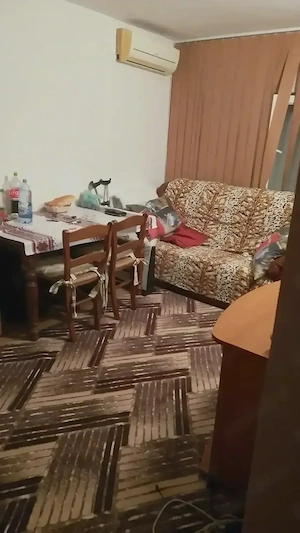 Vind garsoniera situata in schela cladovei