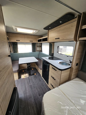 Weinsberg CaraOne 450 FU   Model 2026   Noua - imagine 7