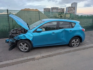 Dezmembrez Mazda 3 2009 model BL motor 2.0 benzină 151 cai - imagine 4