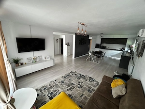 Casa moderna de vanzare, Isalnita,90MP util + 30MP doua terase,curte spatioasa, panouri fotovoltaice - imagine 5