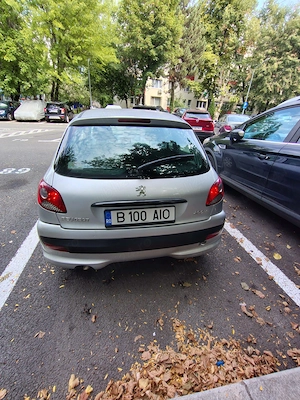 Vand PEUGEOT 206+, Hatchback 1.4 diesel, euro 5 - imagine 8