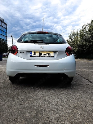 Peugeot 208 | 2015 | 1.2 Benzină (82 CP) | Euro 6 | 168.433 km | Ro - imagine 3