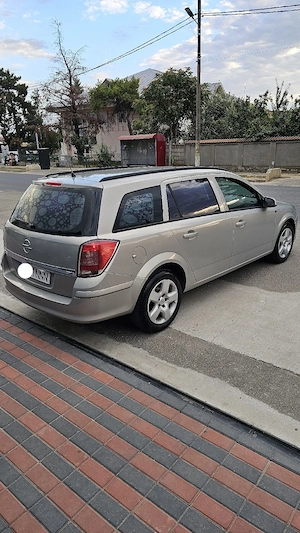 Vând Opel Astra H 1.7 CDTI 101 cp 6 trepte 2007 - imagine 2